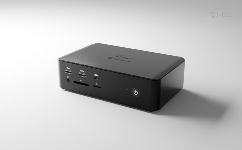 i-tec Thunderbolt5 Quattro Display Docking Station, 5x USB, 2.5 GLAN,